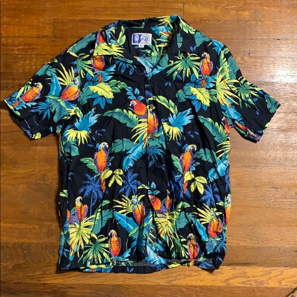 Authentic men’s XL Hawaiian shirt